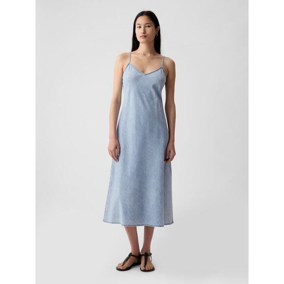 Gap Dresses & Skirts - GAP Blue Denim Midi Slip Dress Size L